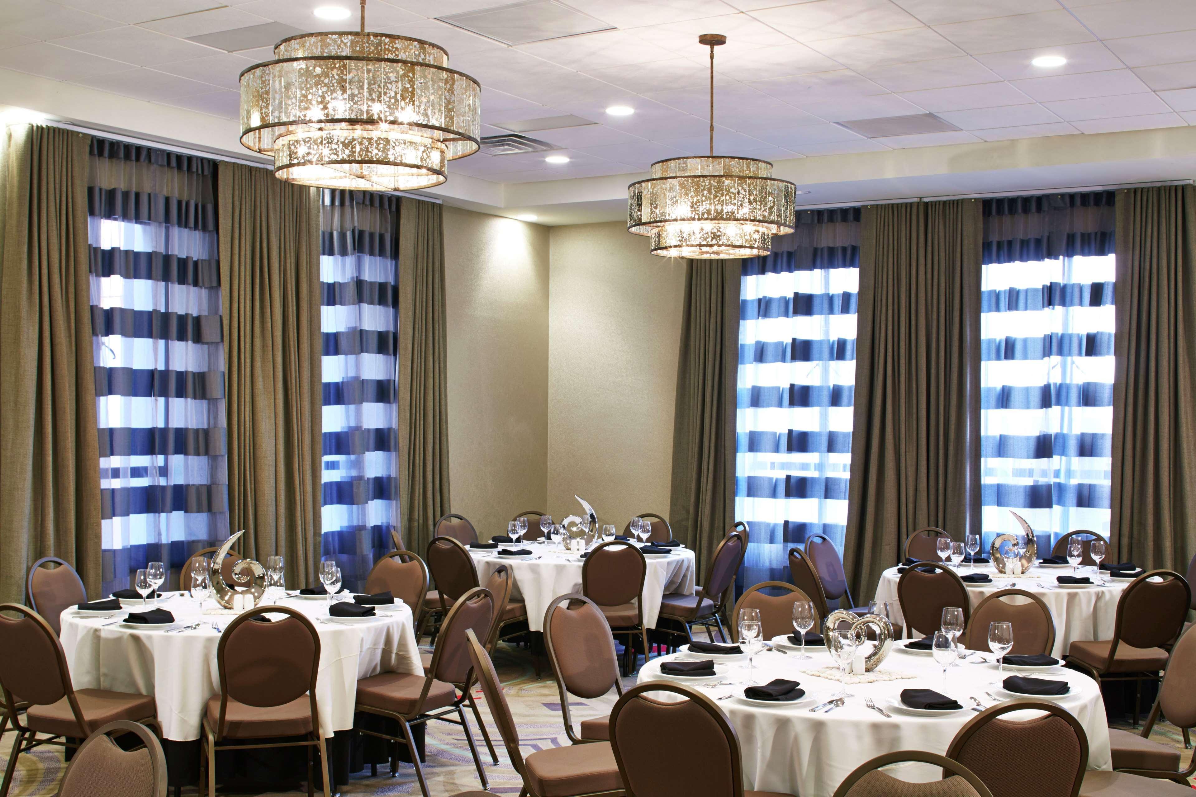 Hilton Garden Inn Phoenix Downtown מראה חיצוני תמונה