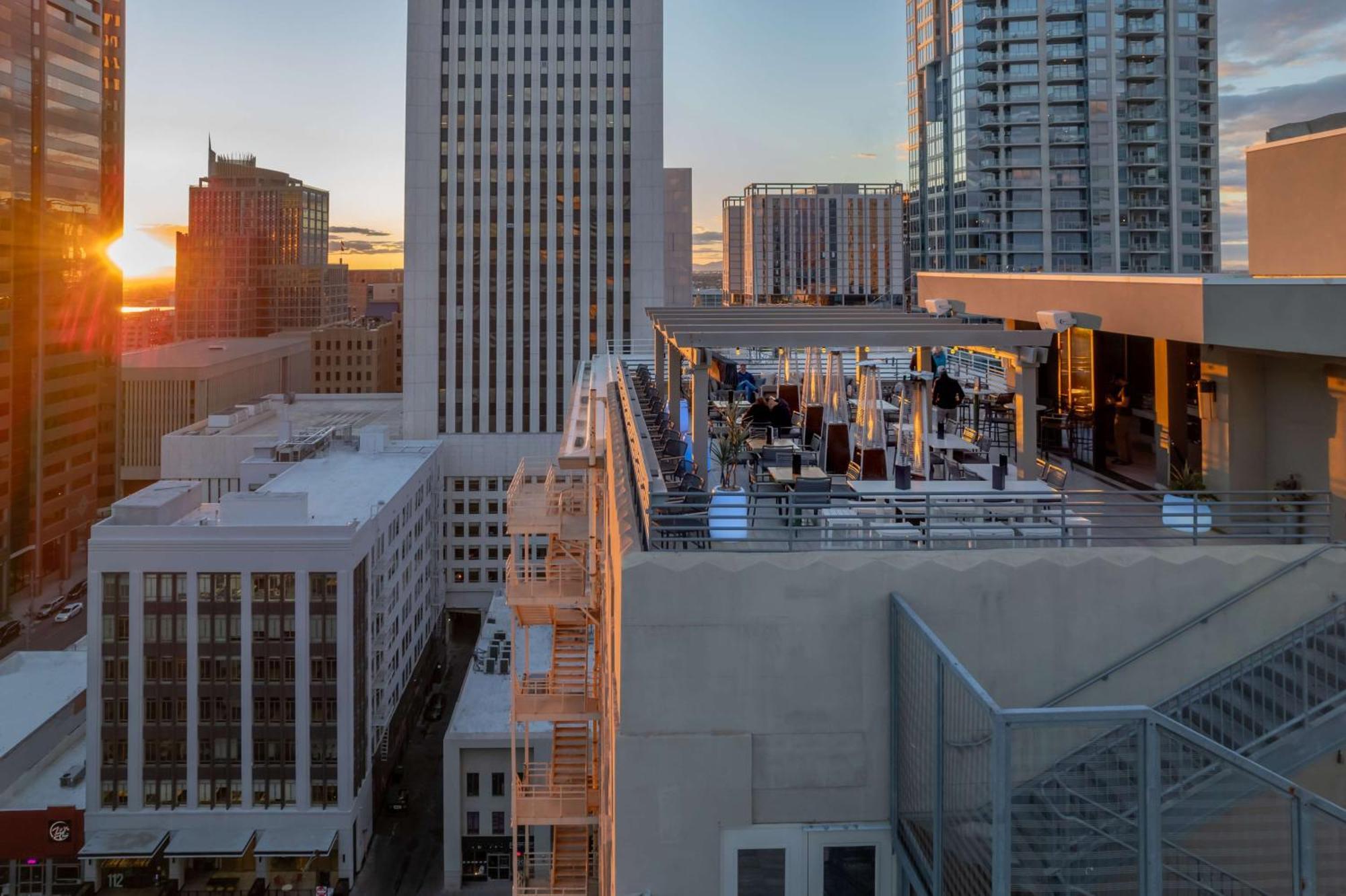 Hilton Garden Inn Phoenix Downtown מראה חיצוני תמונה