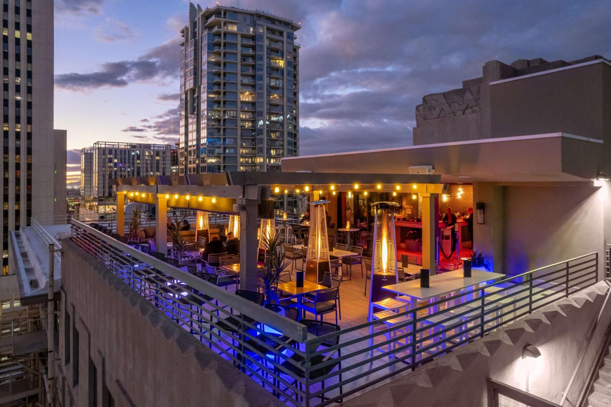 Hilton Garden Inn Phoenix Downtown מראה חיצוני תמונה