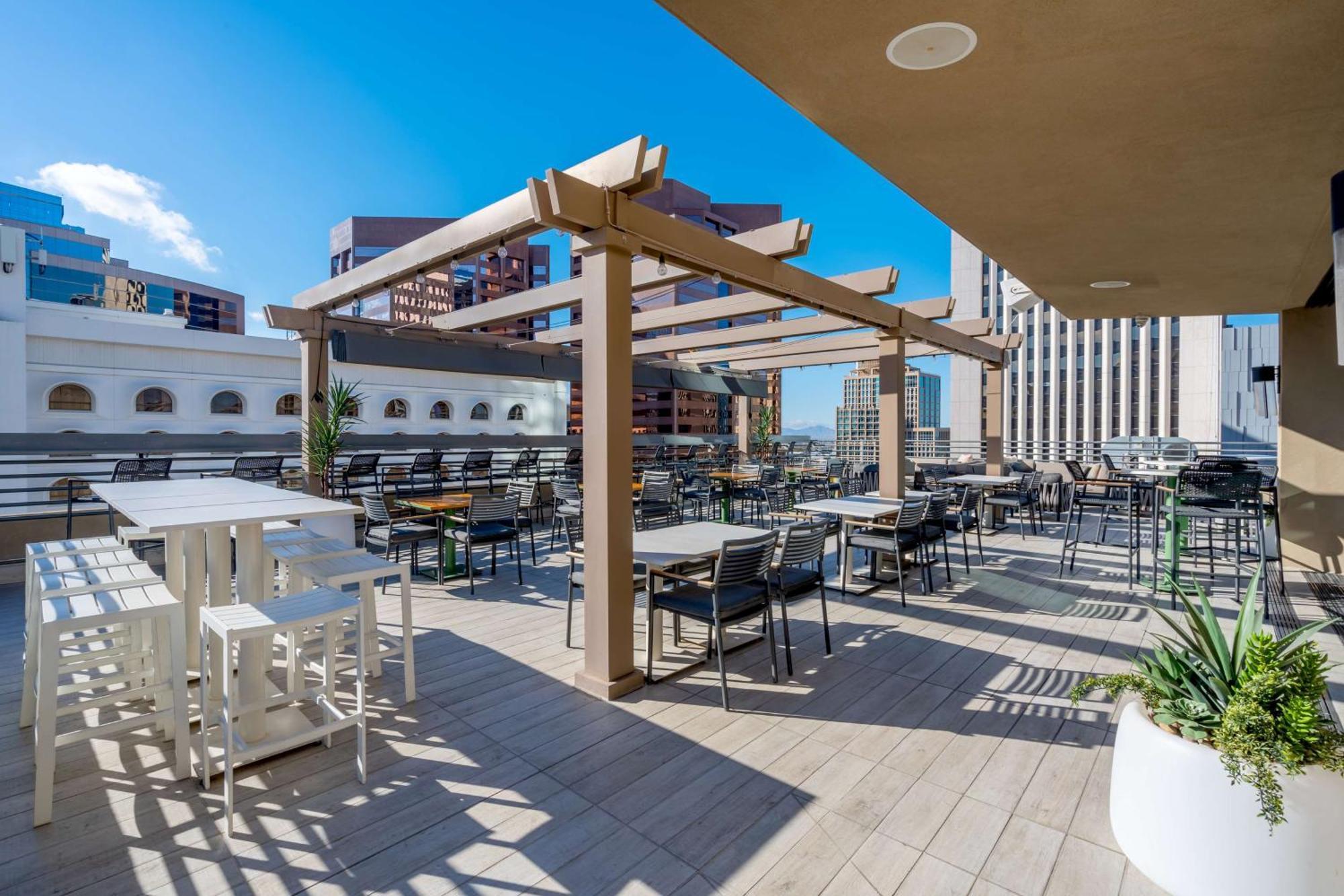 Hilton Garden Inn Phoenix Downtown מראה חיצוני תמונה