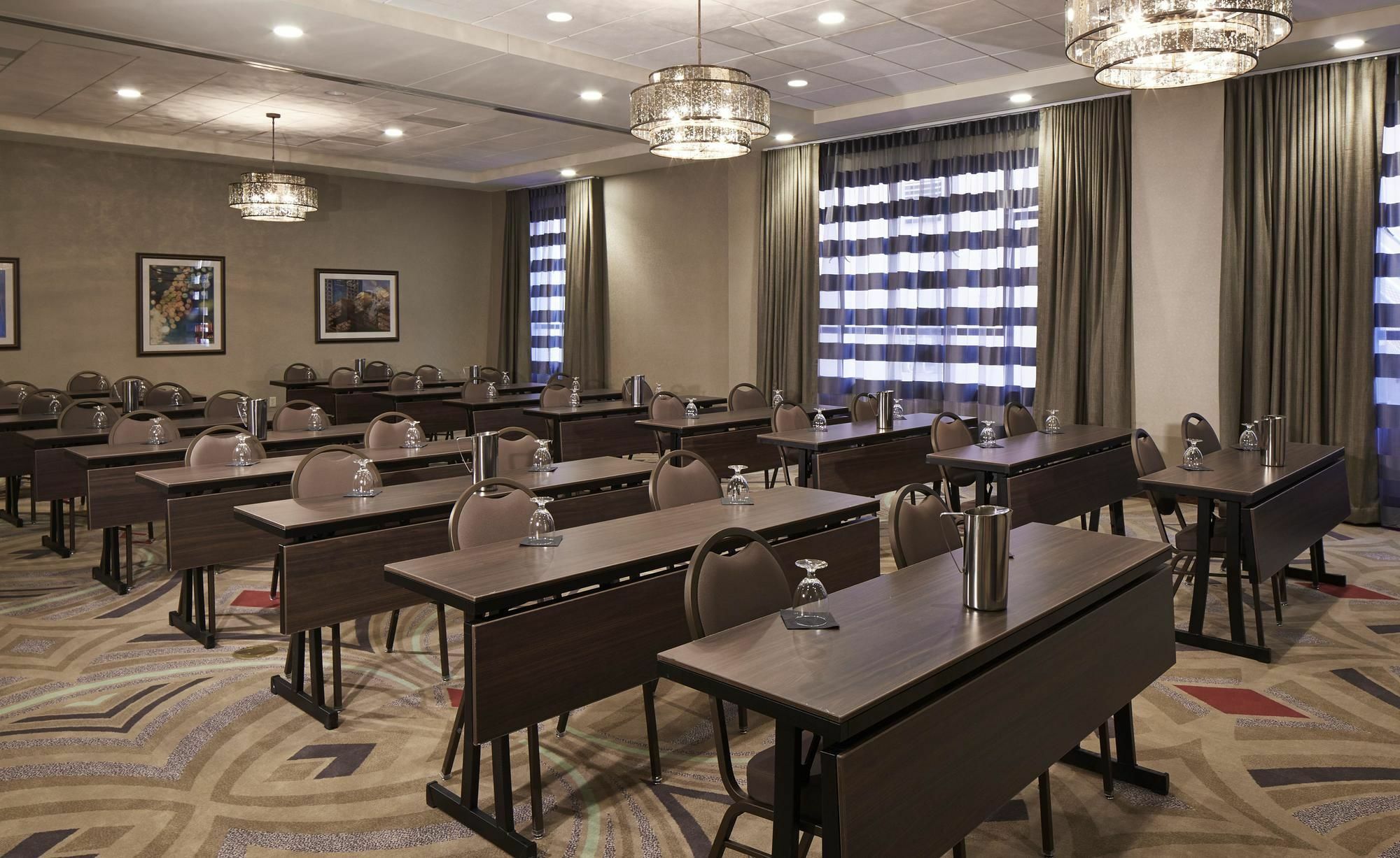 Hilton Garden Inn Phoenix Downtown מראה חיצוני תמונה